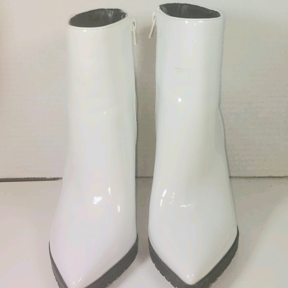 Mix No. 6 M6 Dann Stiletto Bootie Size 8.5M  Women's White